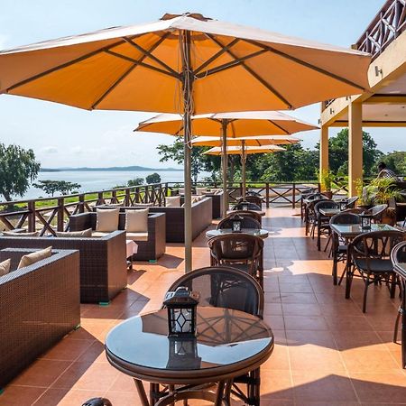 Kaazi Beach Resort Kigo Екстер'єр фото